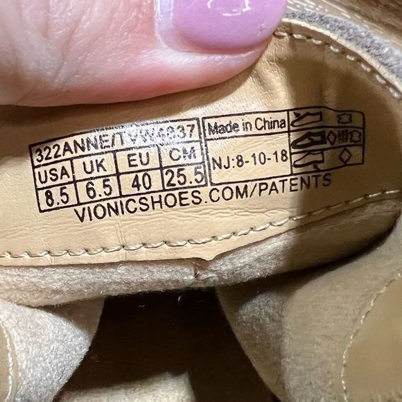 Vionic Women’s Anne Ankle Bootie Suede Snakeskin Printed Heel Gray‎ Tan Size 8.5 - Picture 12 of 13